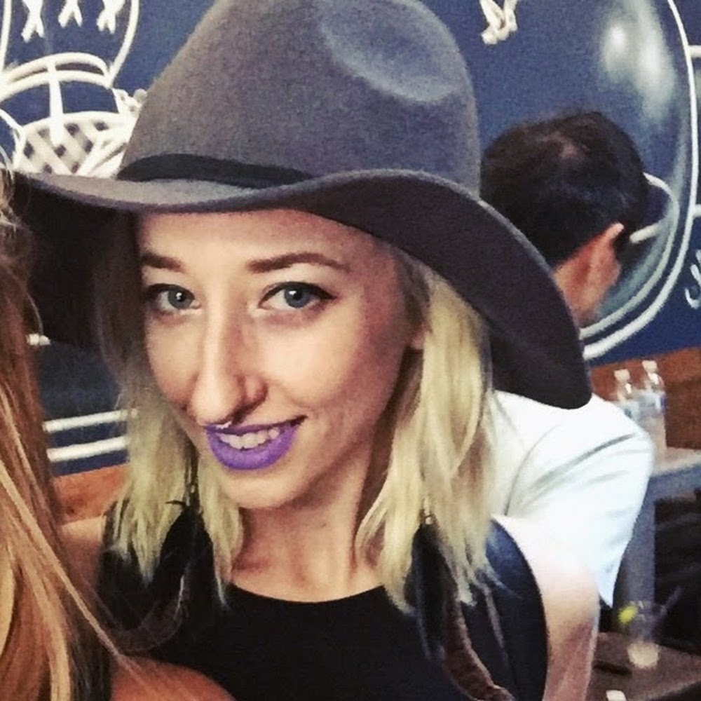 Meet your Posher, Teresa